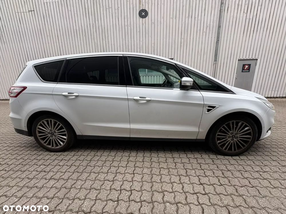 Ford S-Max 2.0 TDCi Titanium PowerShift - 8