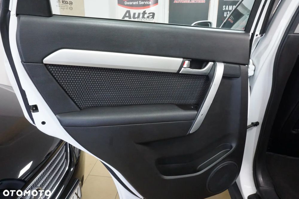 Chevrolet Captiva 2.2 2WD LT+ - 27