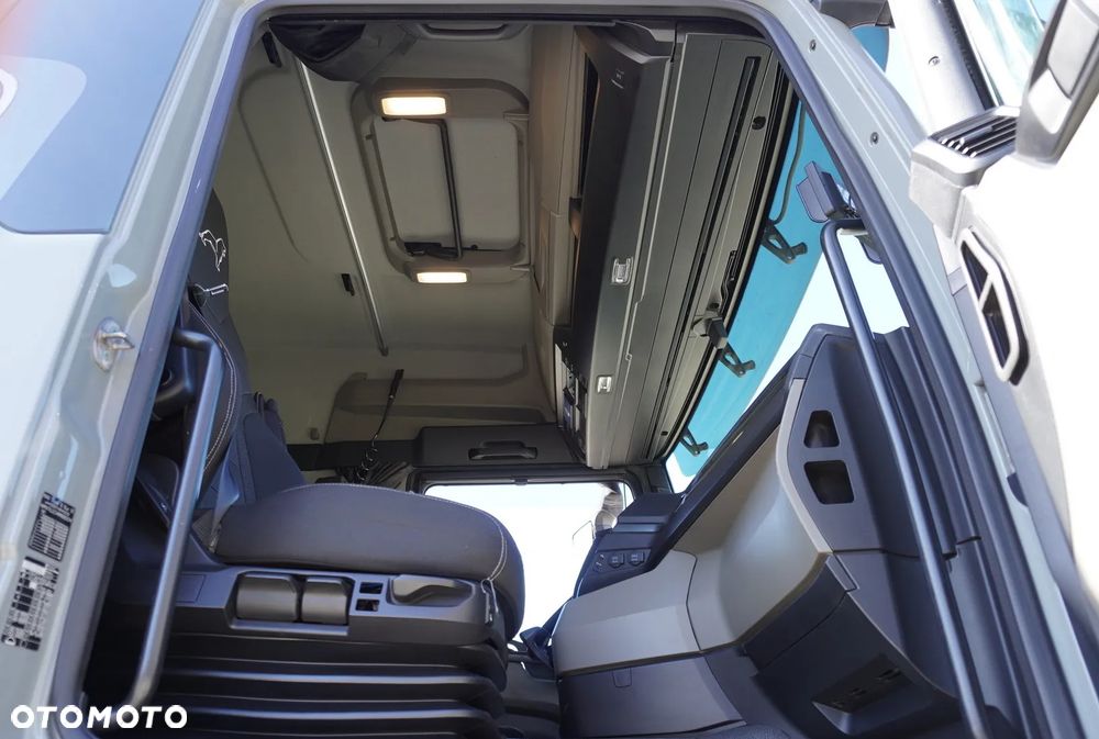 MAN TGS 33.510 6x6H BL SA / PTO - 28