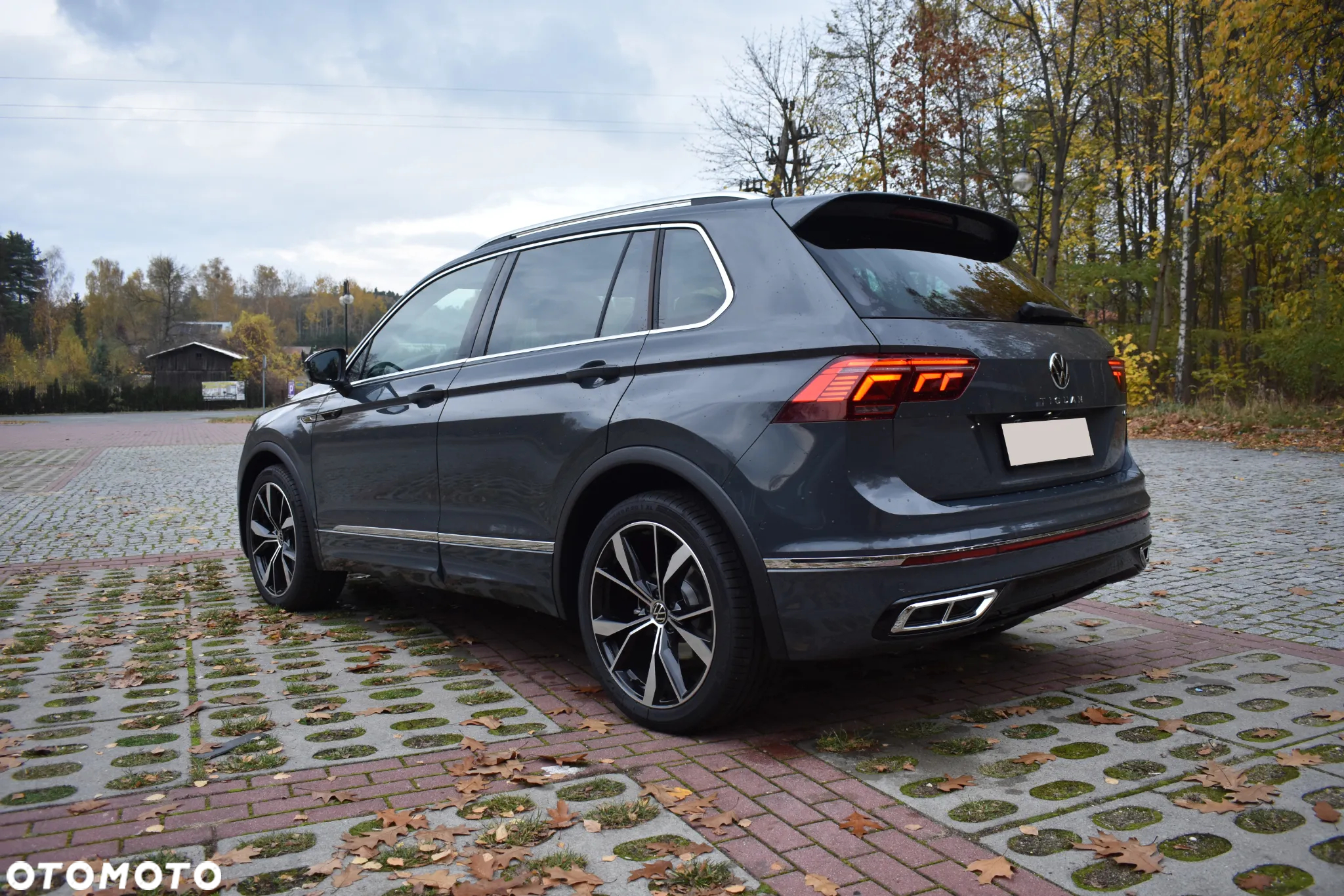 Volkswagen Tiguan 2.0 TDI SCR 4Mot R-Line DSG - 25