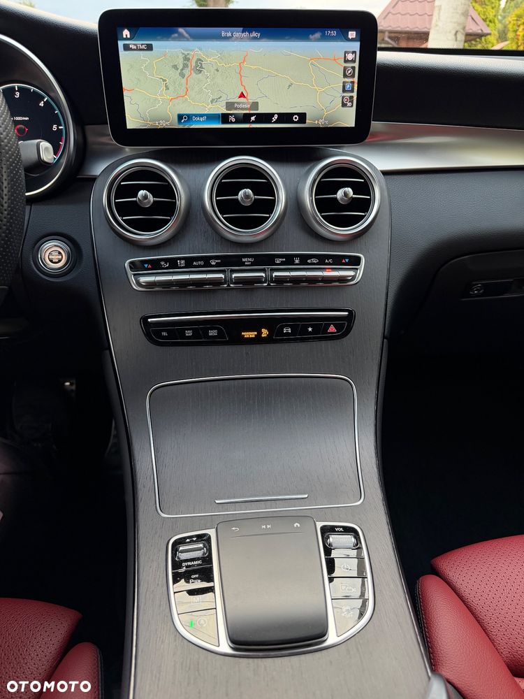 Mercedes-Benz GLC 220 d 4Matic 9G-TRONIC - 30