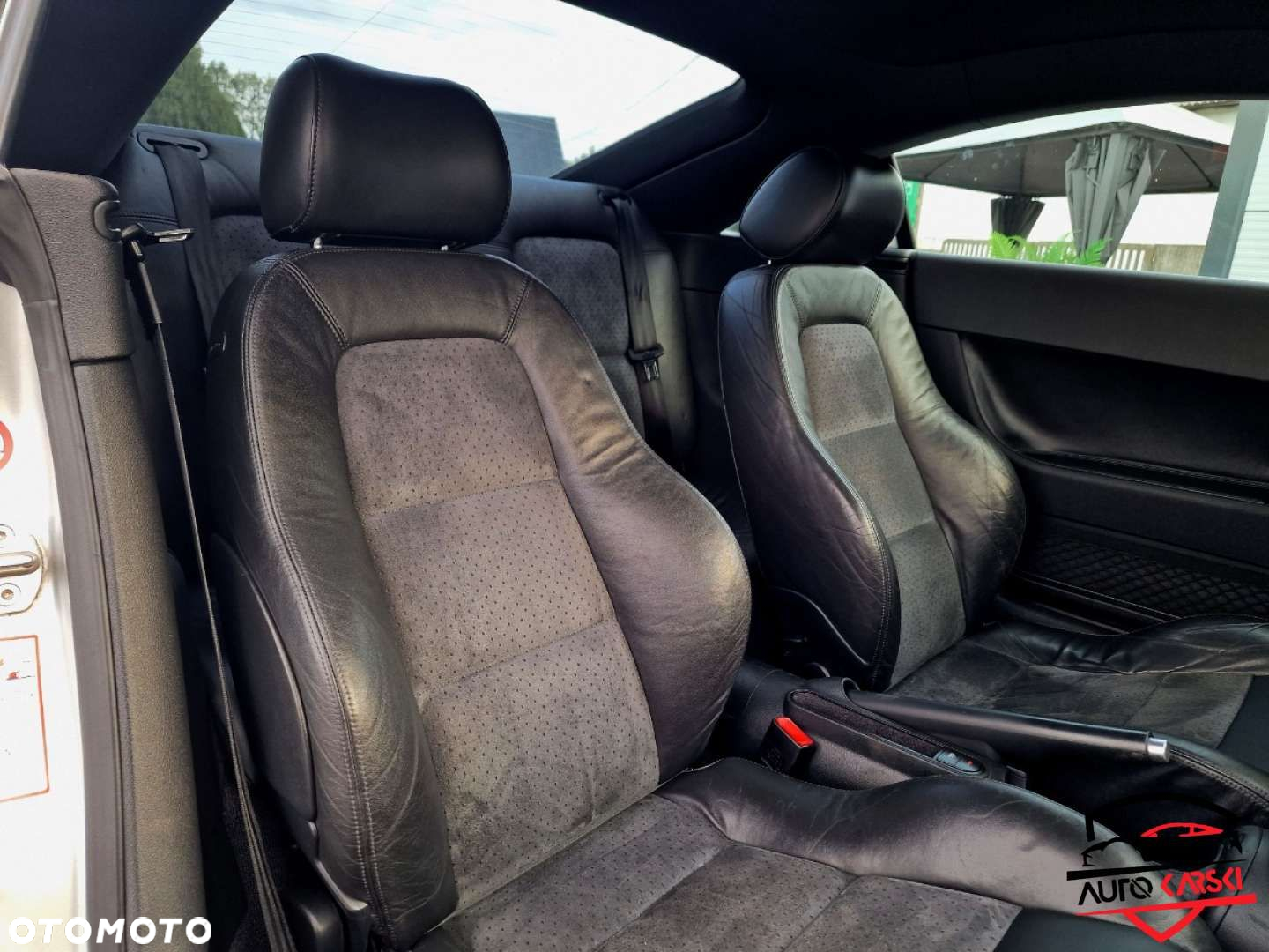 Audi TT Coupé - 24