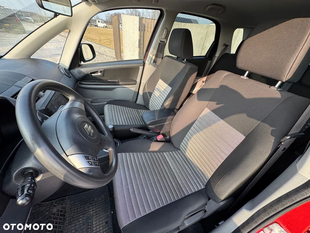 Suzuki SX4 - 15