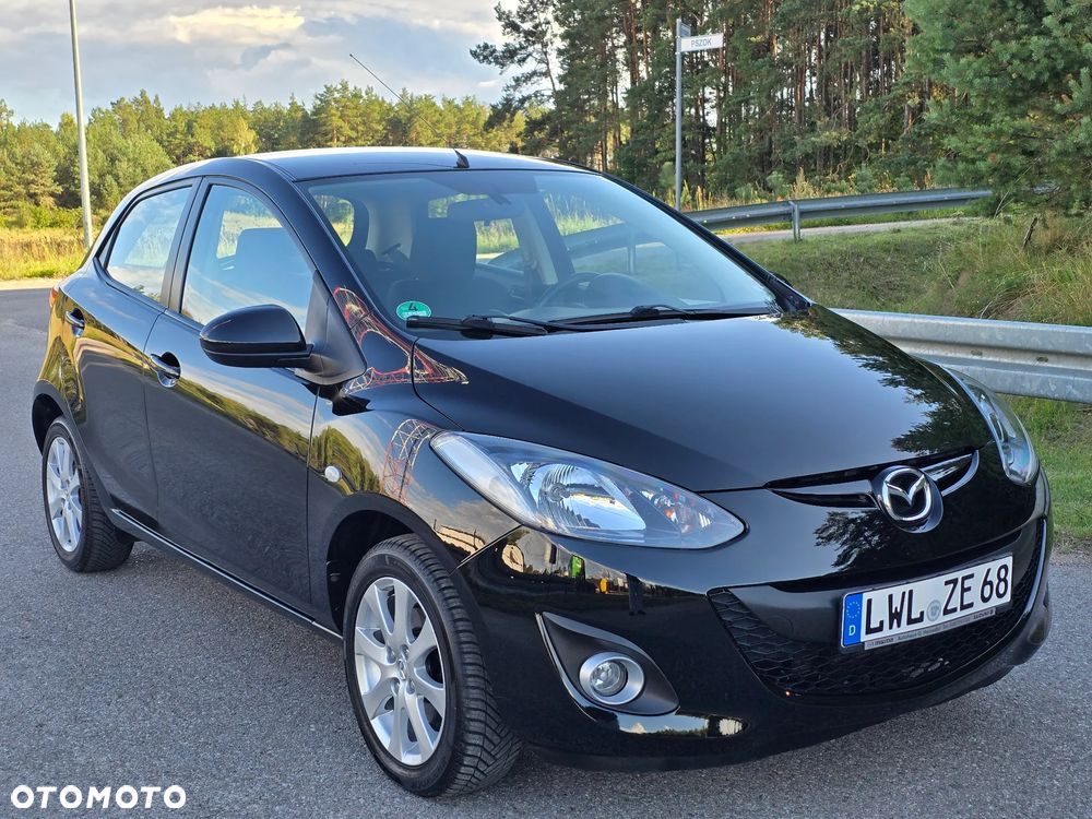 Mazda 2 1.5 Exclusive + - 21