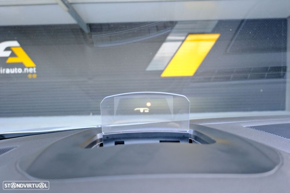 Renault Mégane 1.5 dCi Bose Edition - 17