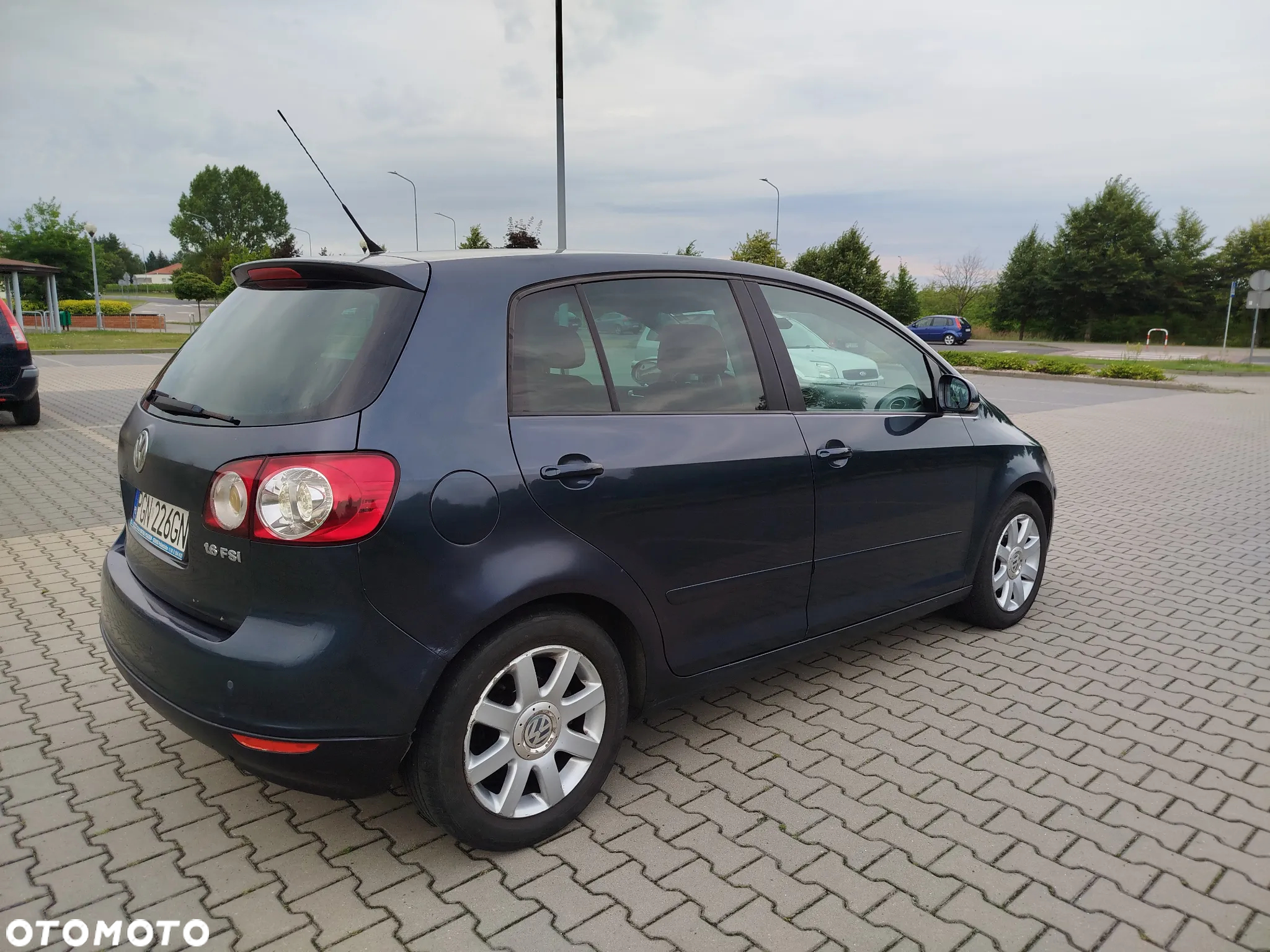 Volkswagen Golf Plus 1.6 FSI Sportline - 7