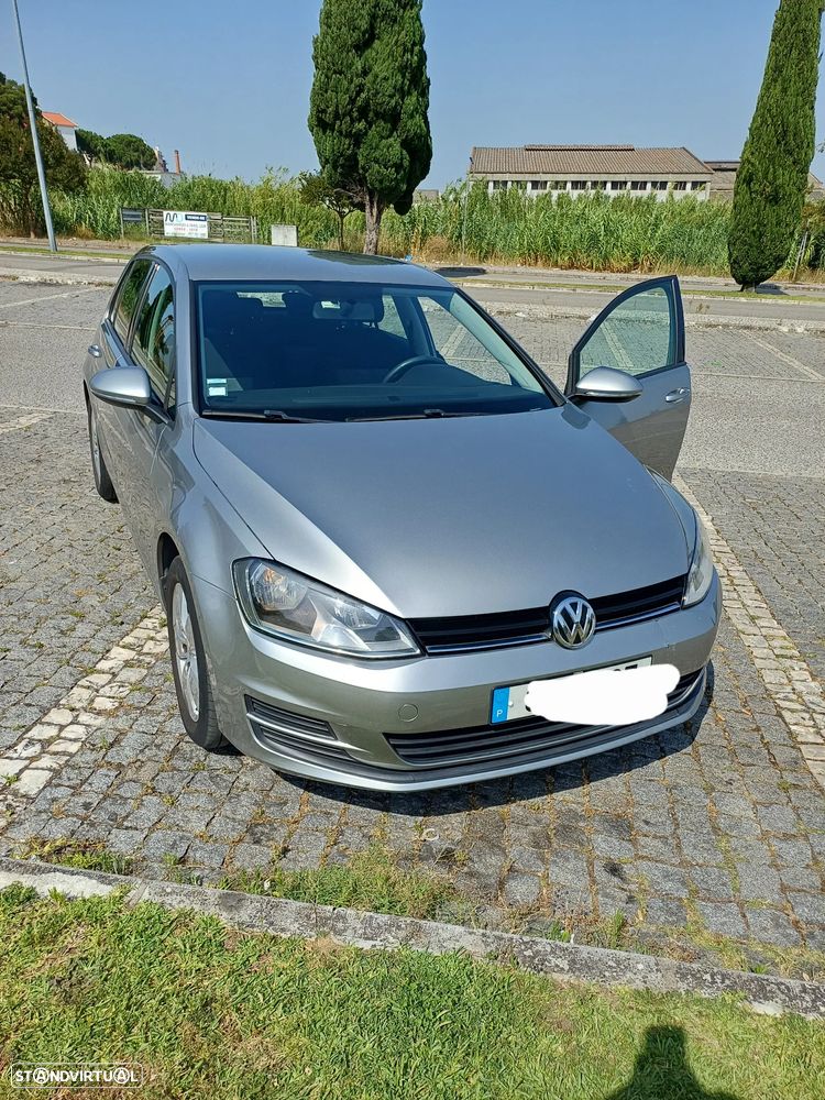 VW Golf 1.6 TDI Trendline - 11