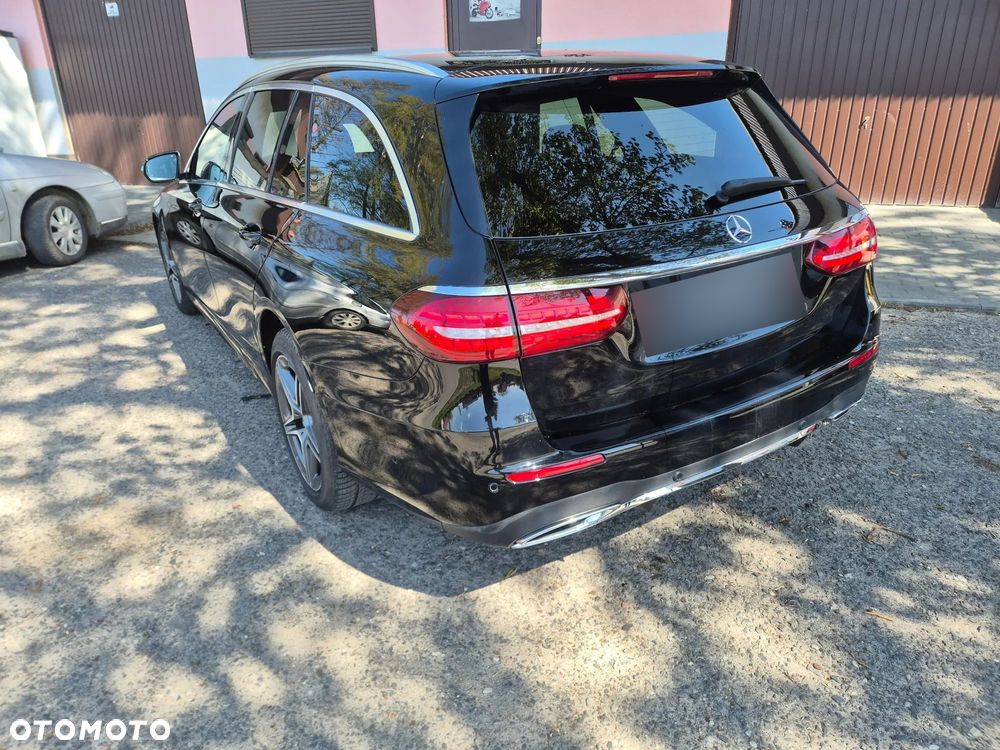 Mercedes-Benz Klasa E 220 d 9G-TRONIC AMG Line - 11