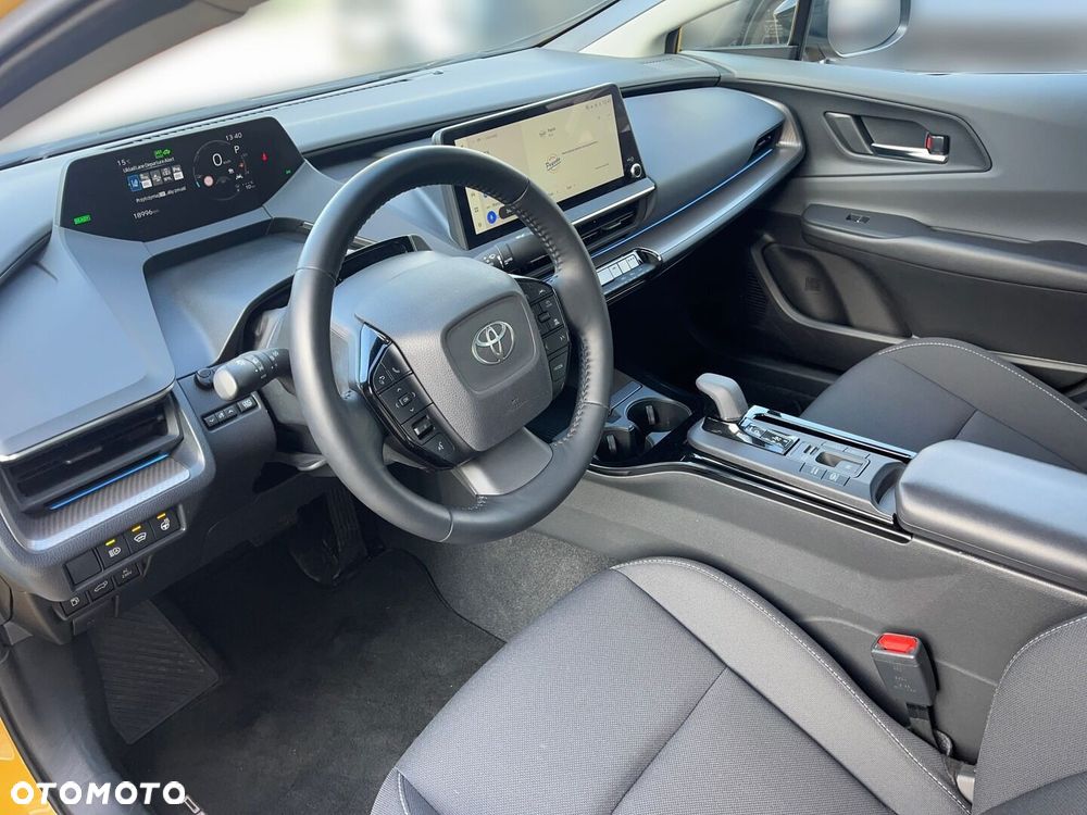 Toyota Prius - 8