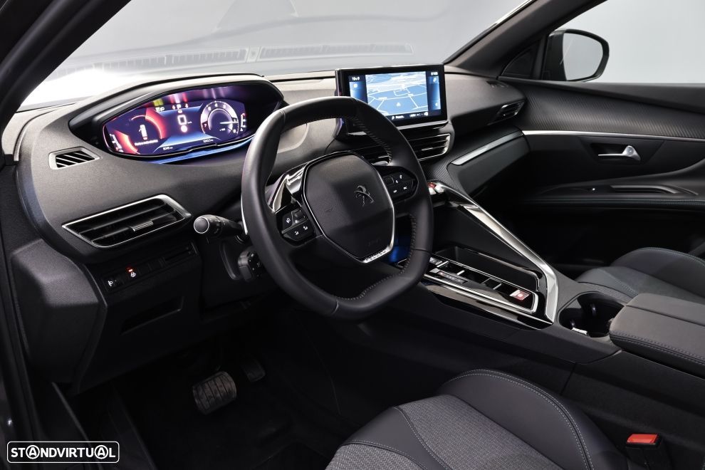 Peugeot 5008 1.2 PureTech Allure Pack EAT8 - 25