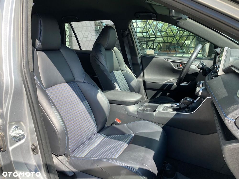 Toyota RAV4 2.5 Hybrid Selection 4x4 - 24