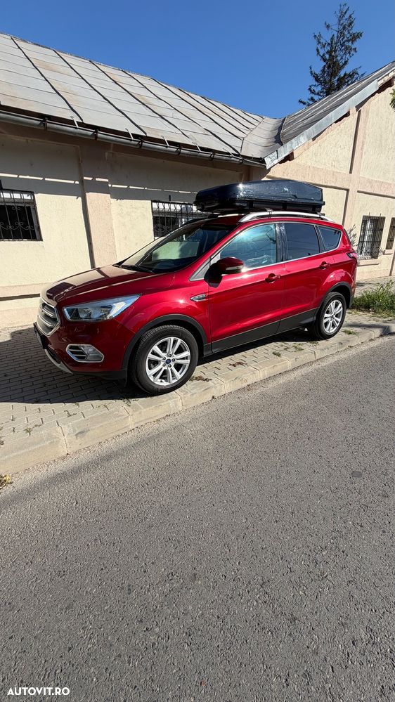 Ford Kuga - 2