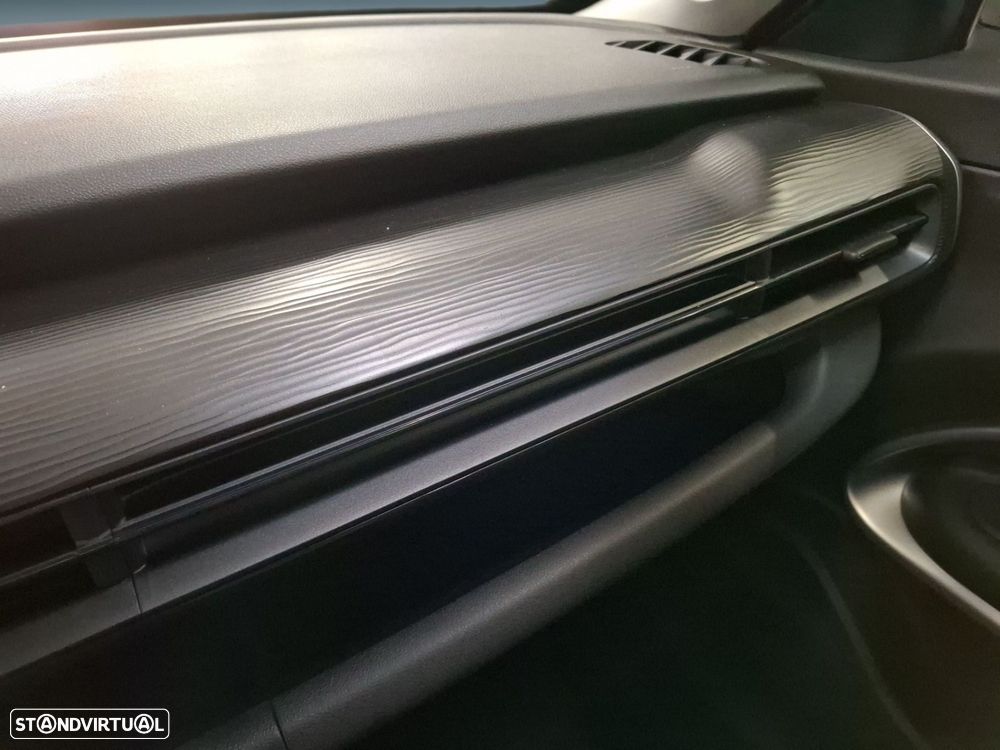 Jeep Avenger 1.2 GSE T3 Altitude - 22