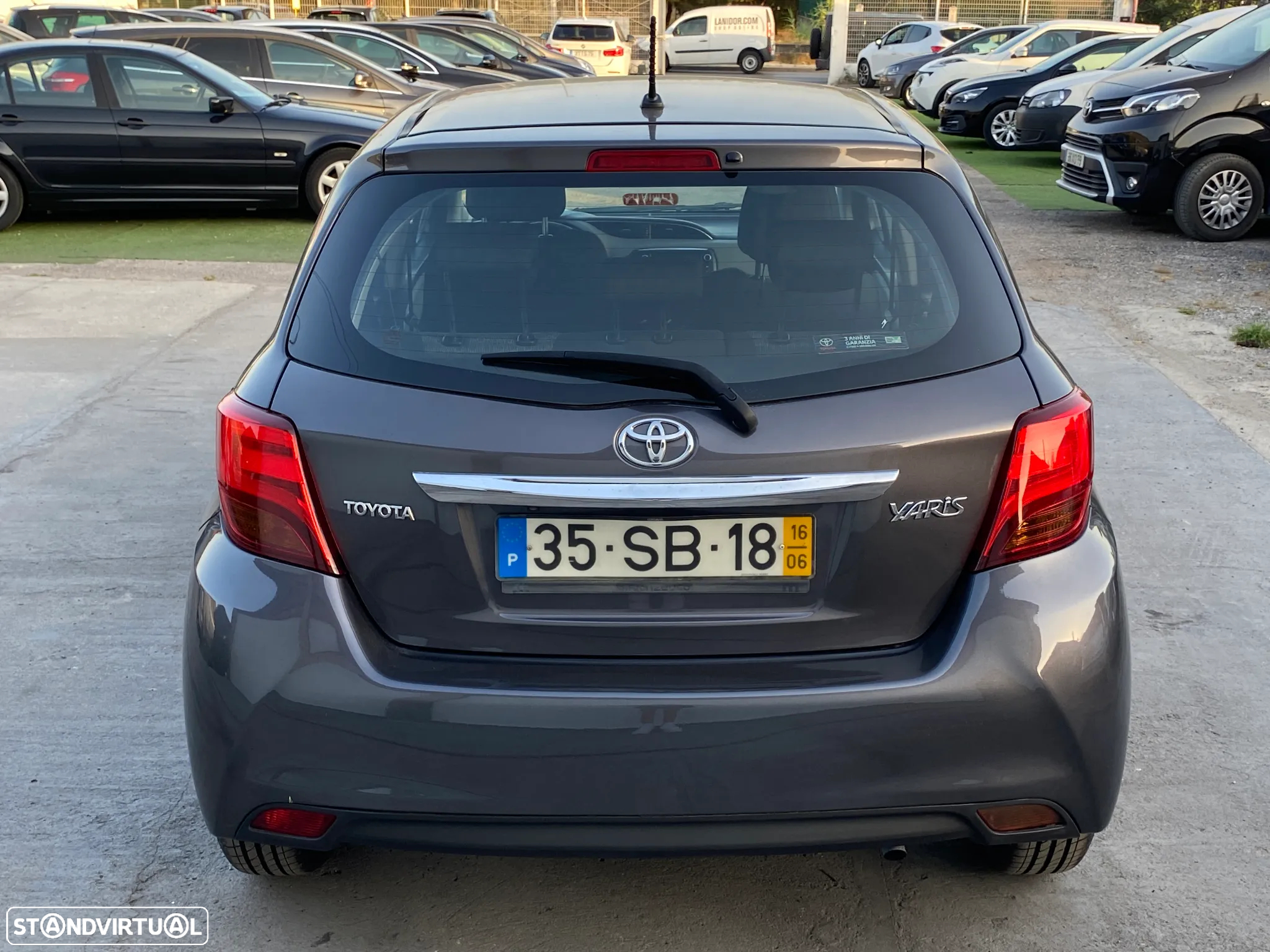 Toyota Yaris 1.0 VVT-i ACtive+AC - 4