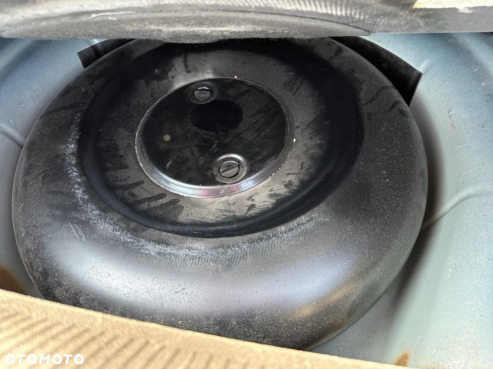 Volkswagen Jetta - 24