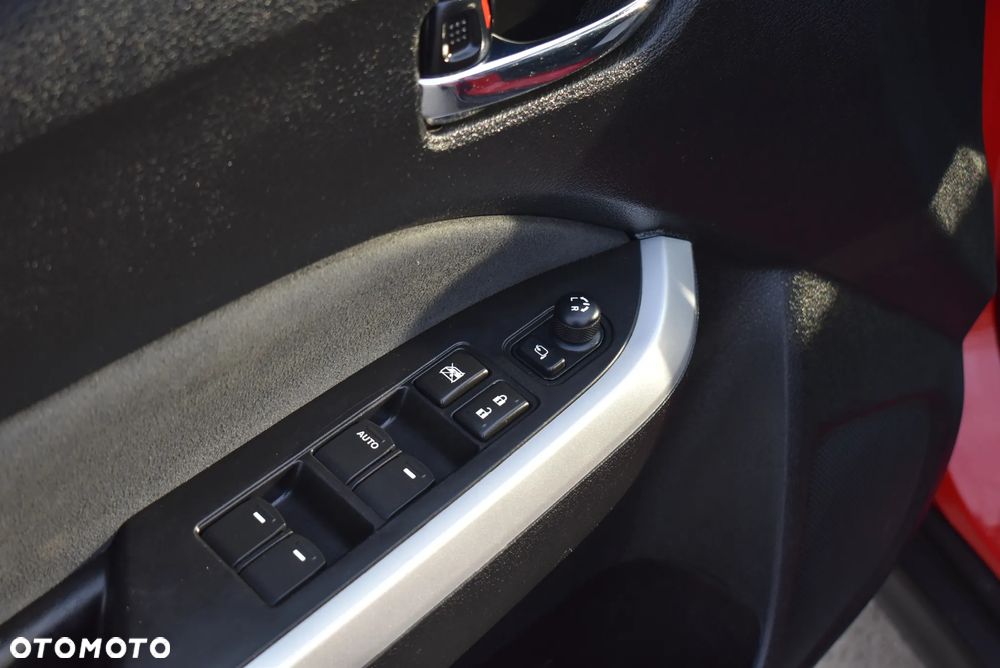 Suzuki Vitara 1.6 DDiS (4x4) Allgrip Comfort - 21