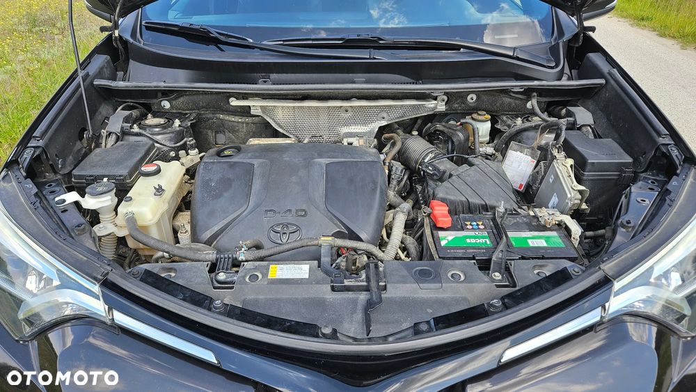 Toyota RAV4 2.0 D-4D Premium 4x2 - 34