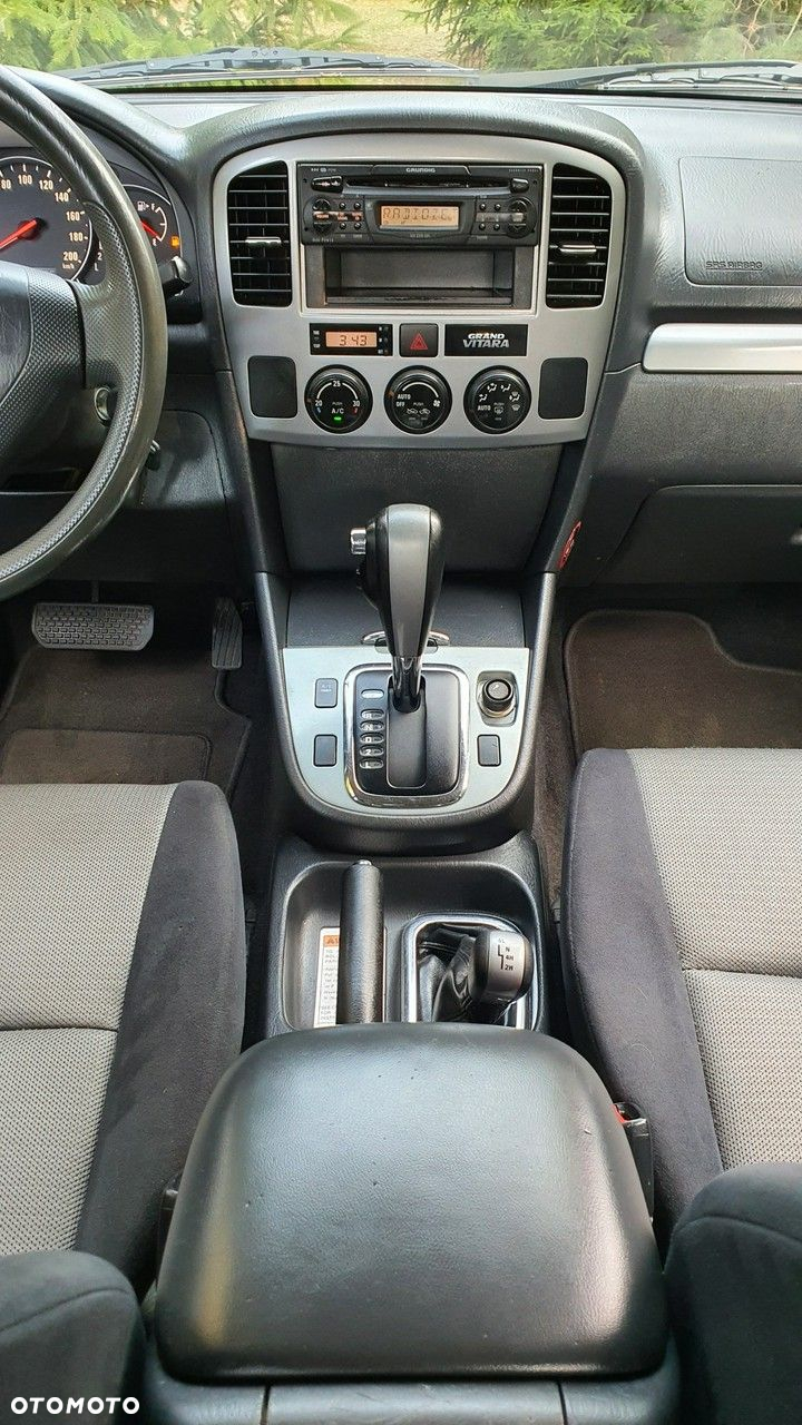 Suzuki Grand Vitara - 20