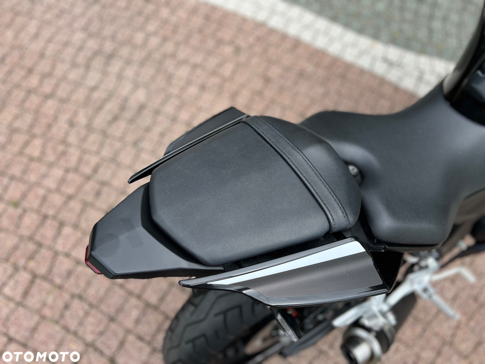 Yamaha YZF - 11