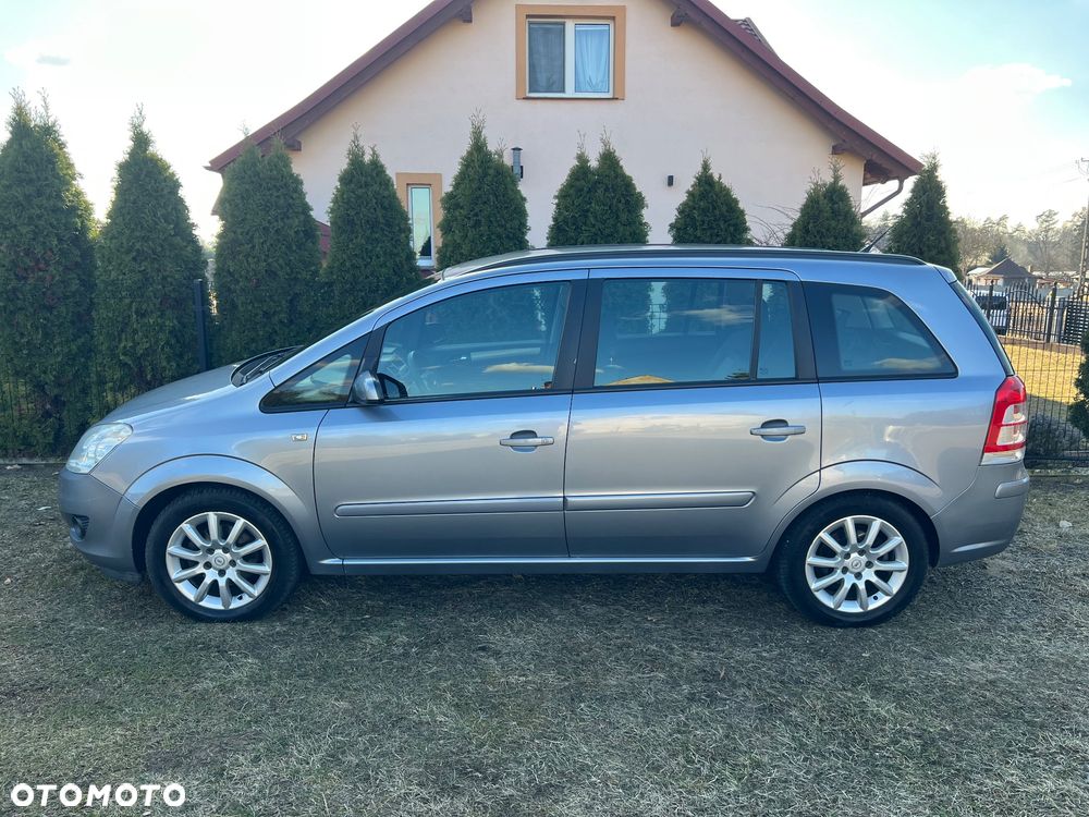 Opel Zafira 1.6 ecoFLEX Family - 22