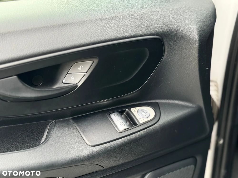 Mercedes-Benz Vito - 16