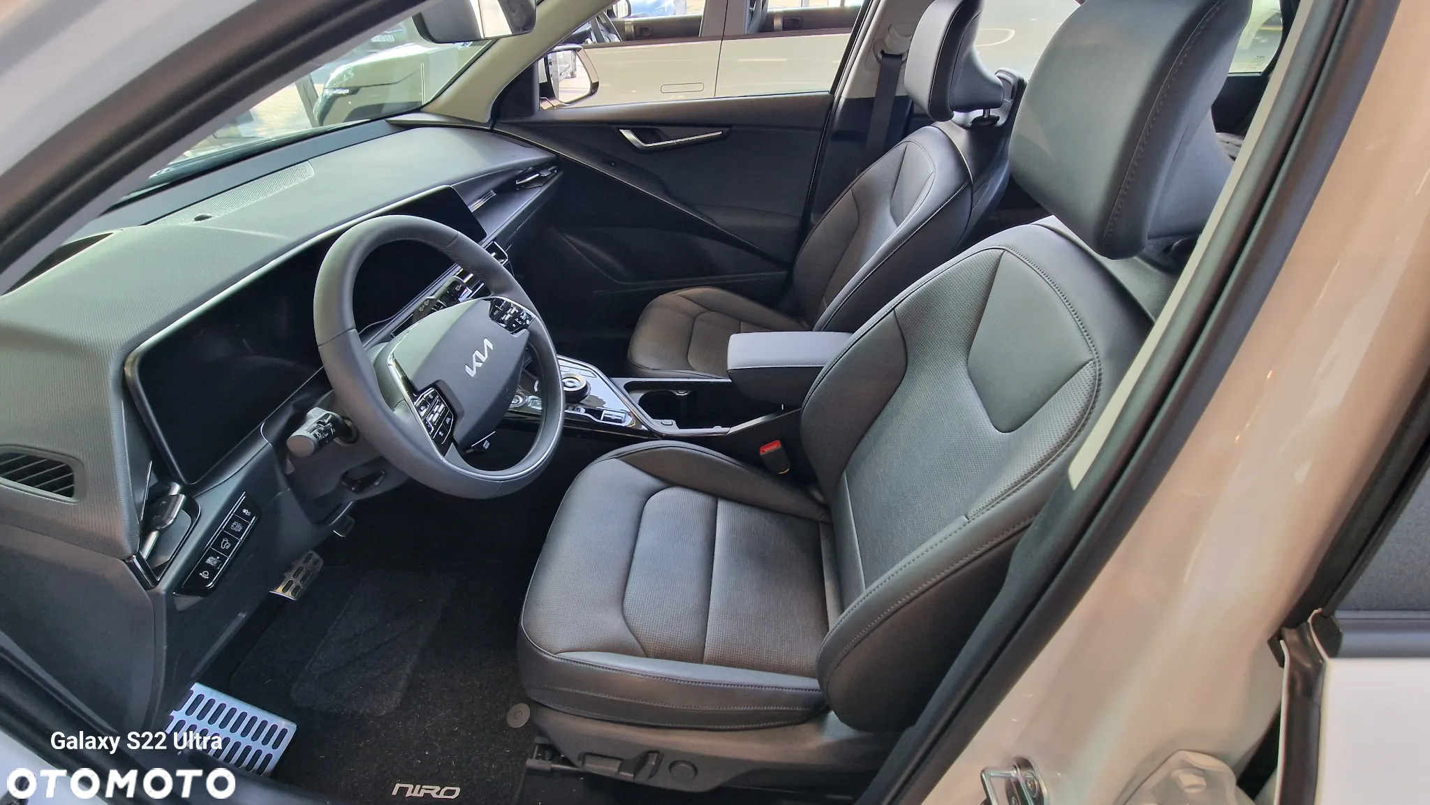 Kia Niro 1.6 GDI Hybrid Business Line - 3
