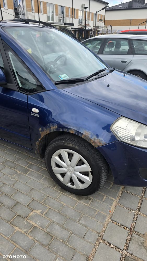 Suzuki SX4 1.9 DDiS 4WD GS / Premium - 14