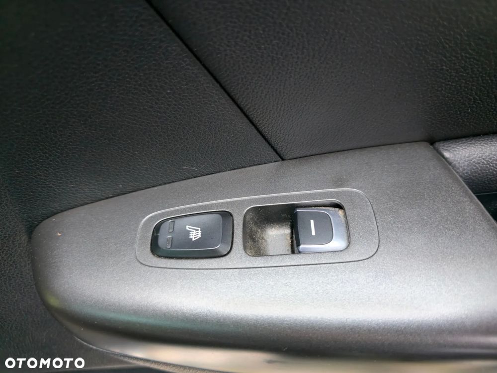 Kia Sportage ver-1-7-crdi-l-2wd - 22