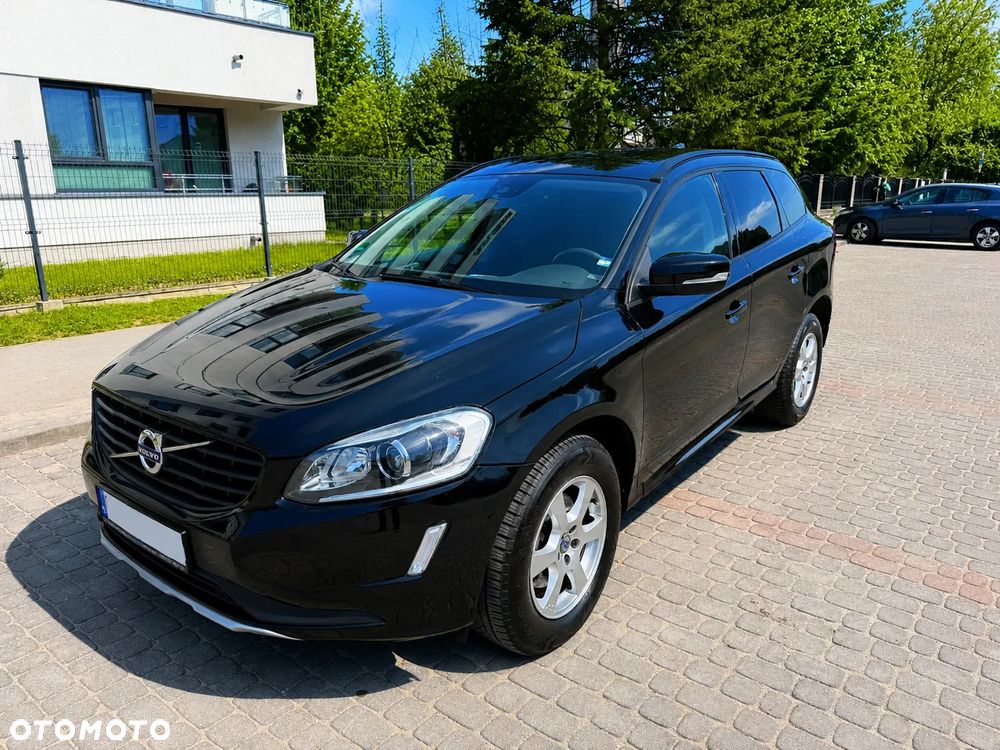 Volvo XC 60 D3 Momentum - 1