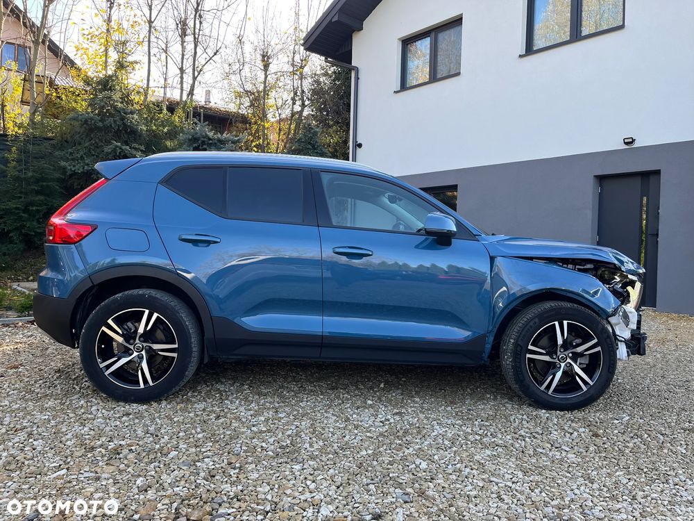 Volvo XC 40 - 21