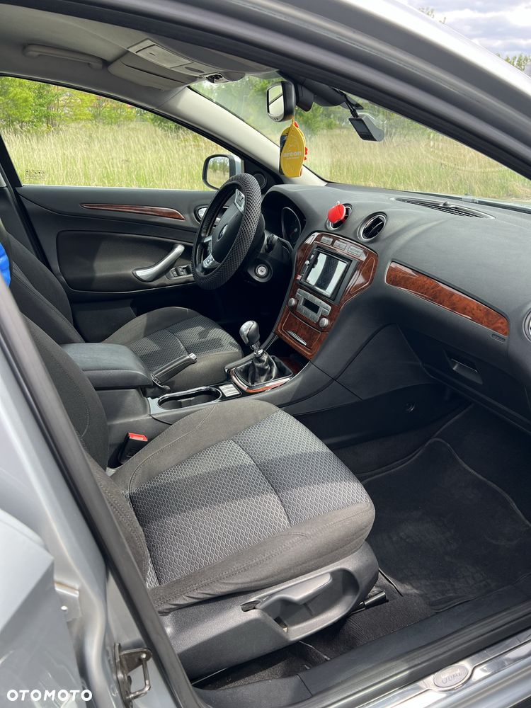 Ford Mondeo - 3