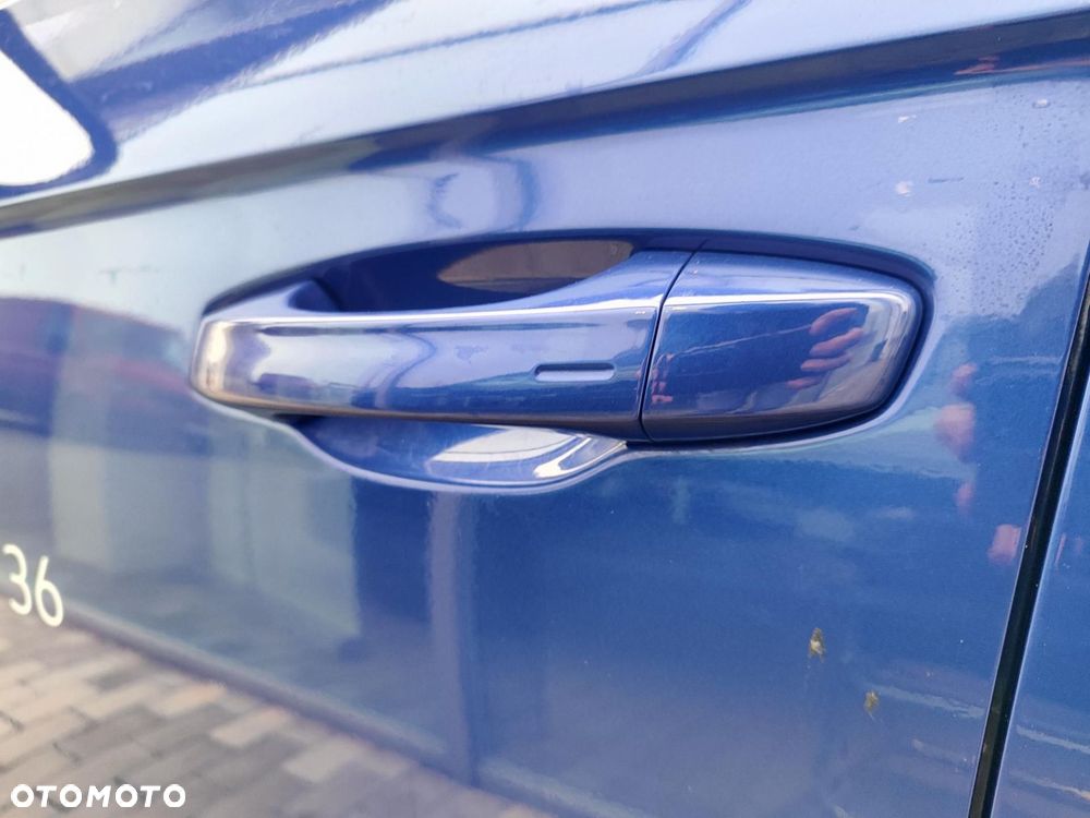 Volkswagen T-Roc - 14