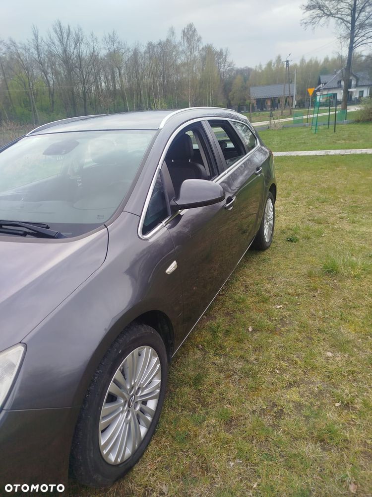 Opel Astra 1.4 T Sport - 23