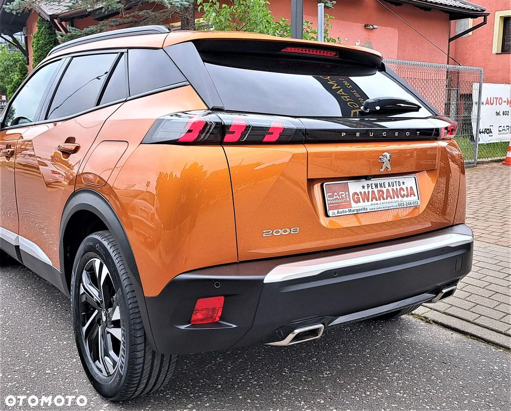 Peugeot 2008 1.2 Pure Tech GPF Allure S&S - 13