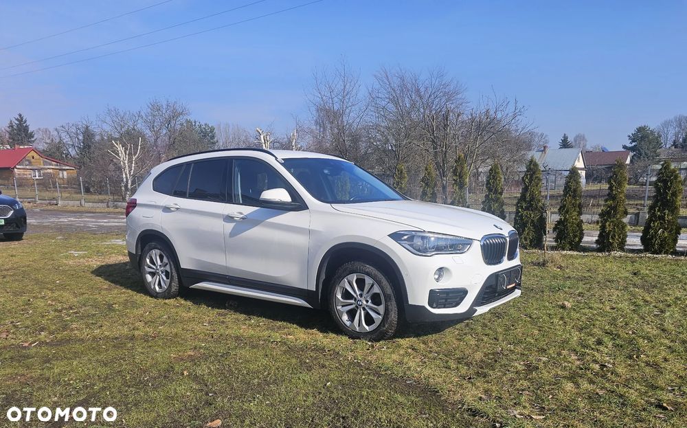 BMW X1 xDrive18d Sport Line - 7