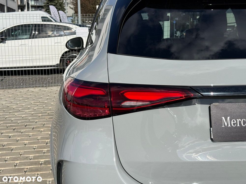 Mercedes-Benz GLC - 15