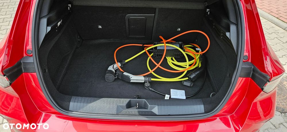Opel Astra 1.6 T Plug-in Hybrid GS - 29