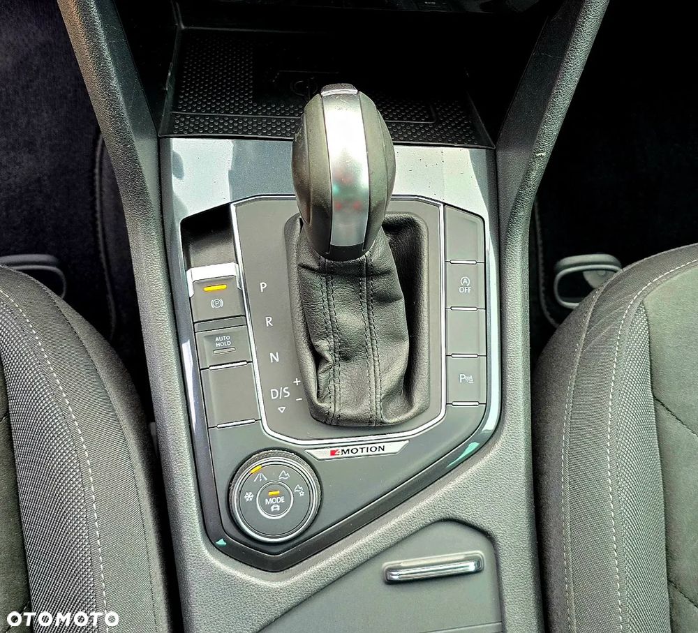 Volkswagen Tiguan 2.0 TSI 4Motion DSG OPF Highline - 39