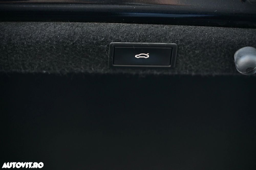 Skoda Superb 2.0 TDI DSG Ambition - 18