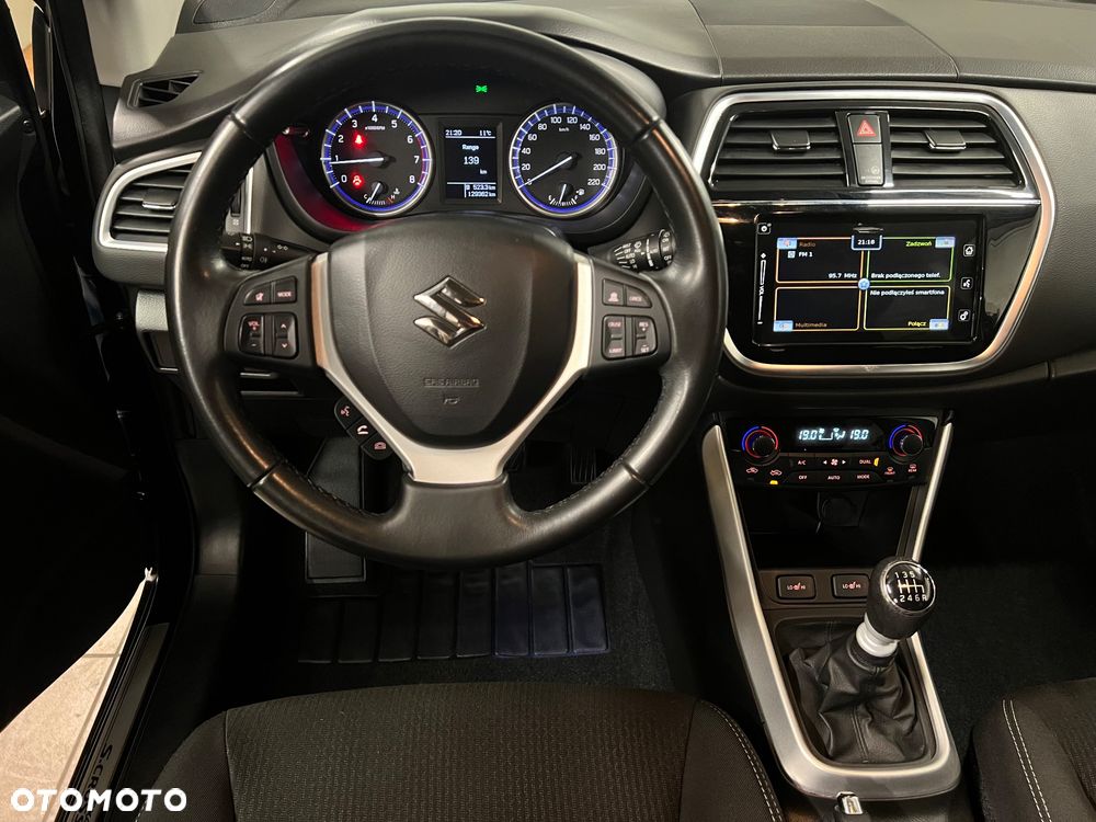 Suzuki SX4 S-Cross 1.4 SHVS Premium - 25