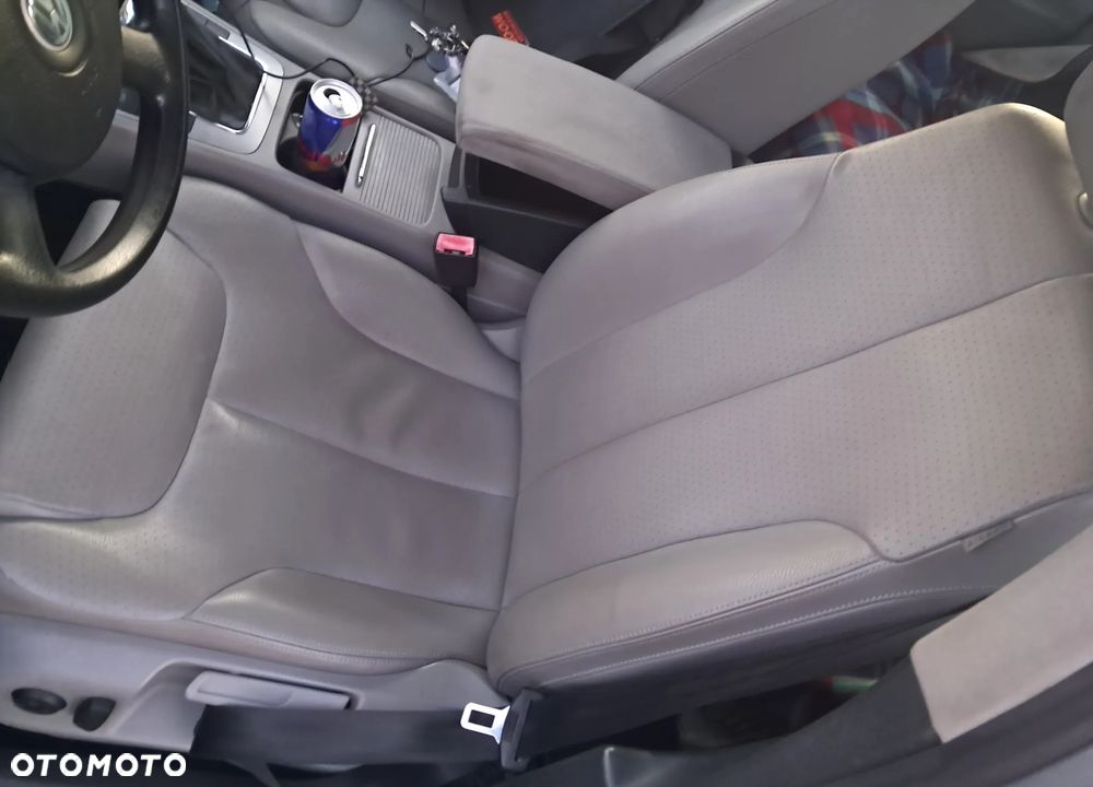 Volkswagen Passat 2.0 TSI Sportline - 10