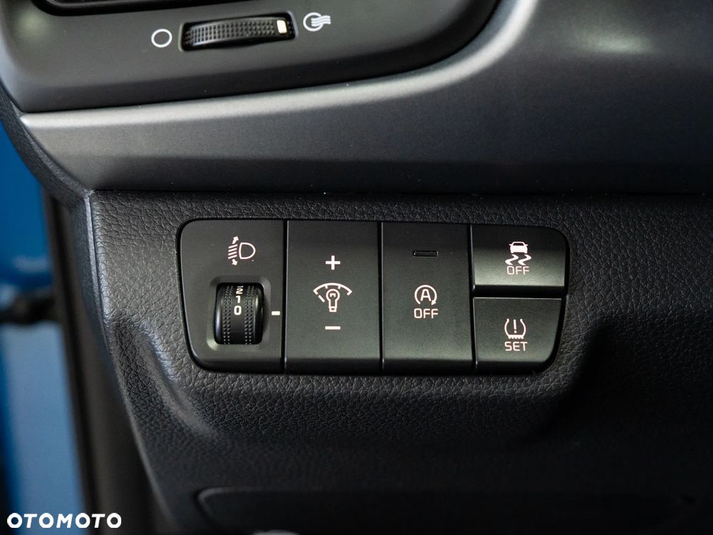 Kia Rio 1.2 L - 16