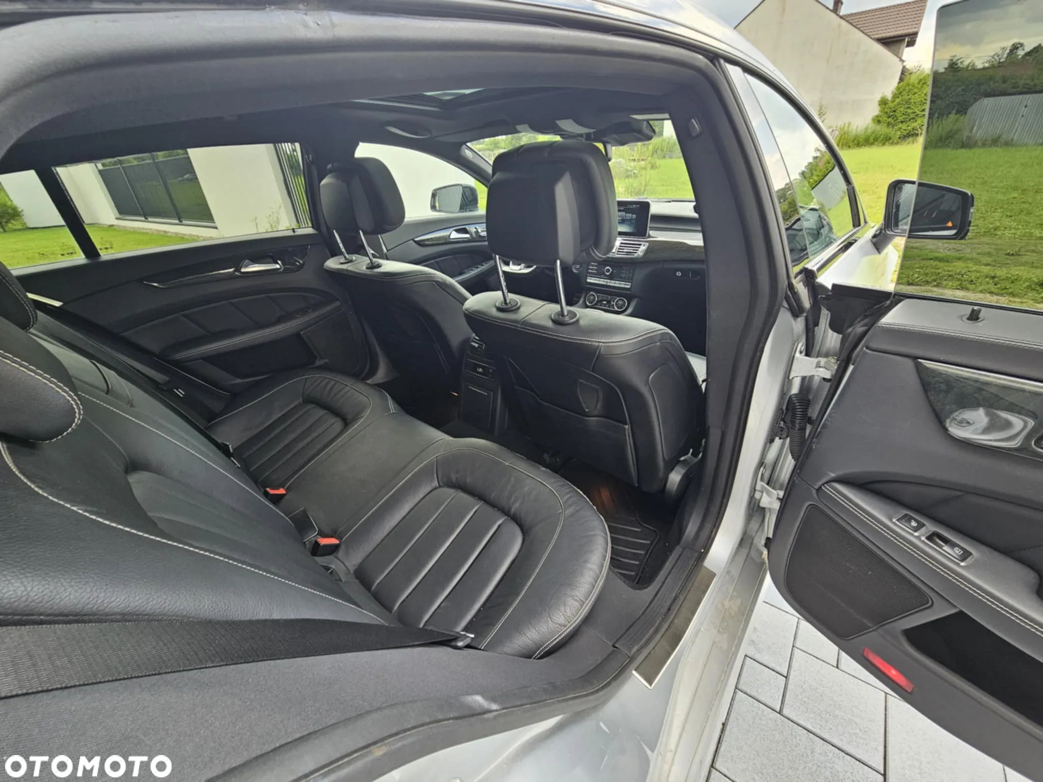 Mercedes-Benz CLS 350 BlueTEC 4Matic 7G-TRONIC - 27