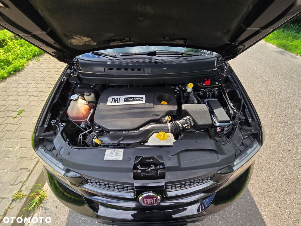 Fiat Freemont 2.0 Multijet 16V DPF Automatik Allrad Black Code - 32