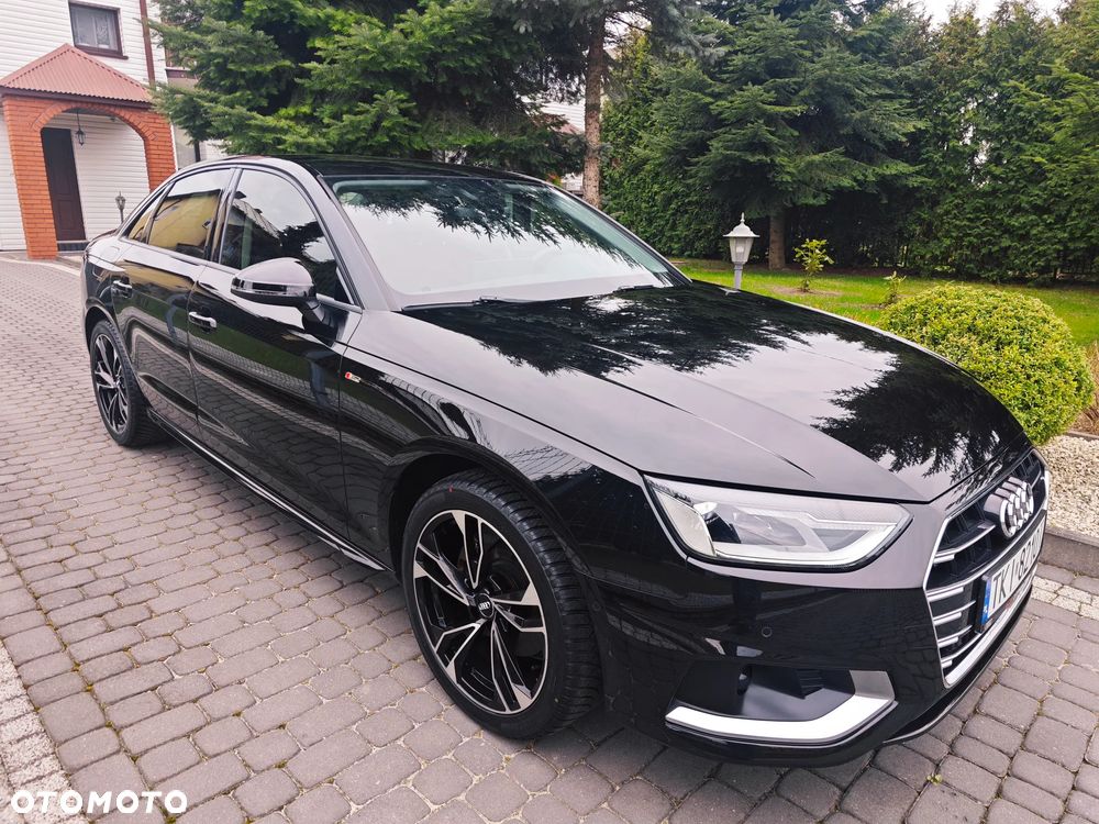 Audi A4 Limousine - 12