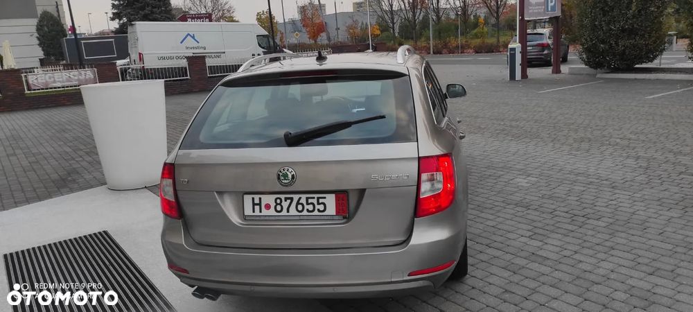 Skoda Superb 2.0 TDI Comfort DSG - 20
