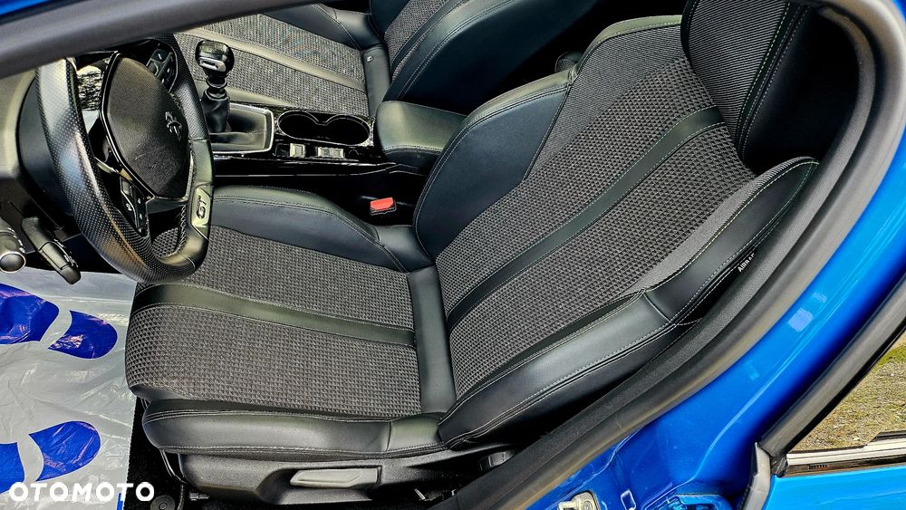 Peugeot 208 PureTech 100 GT Pack - 20