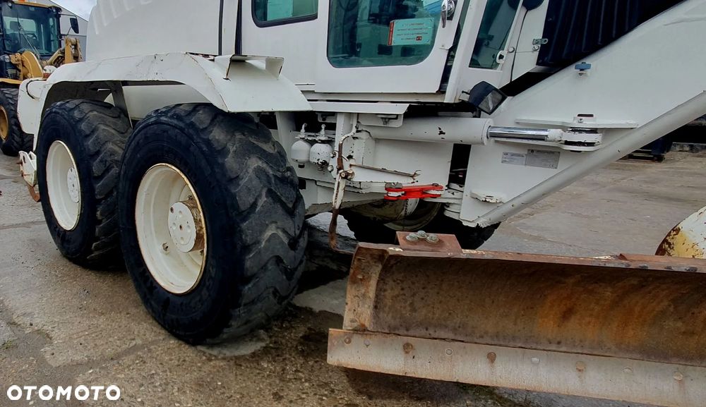 New Holland F156.6A - 10