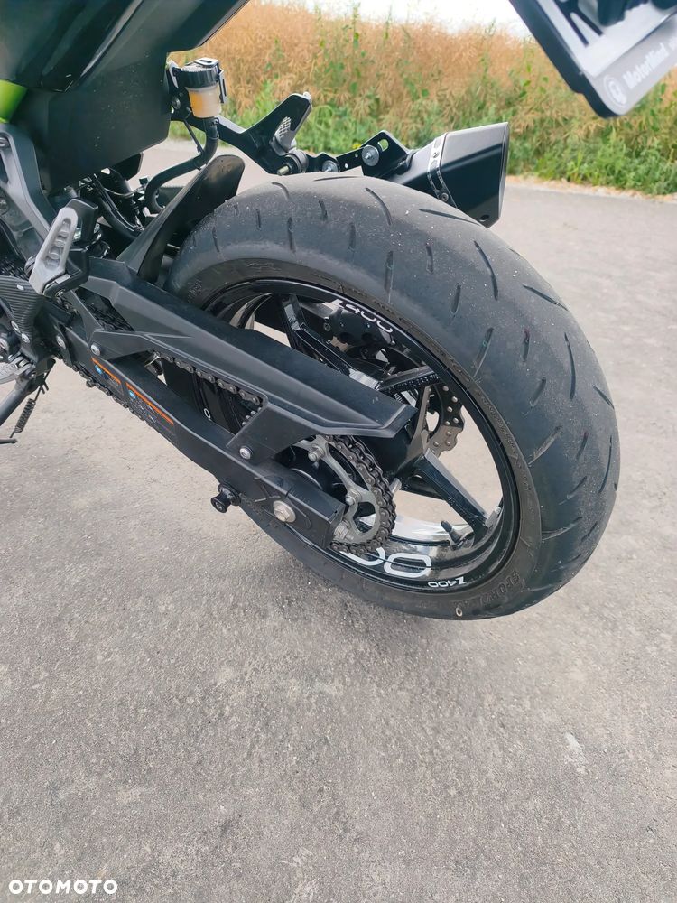 Kawasaki Z - 10