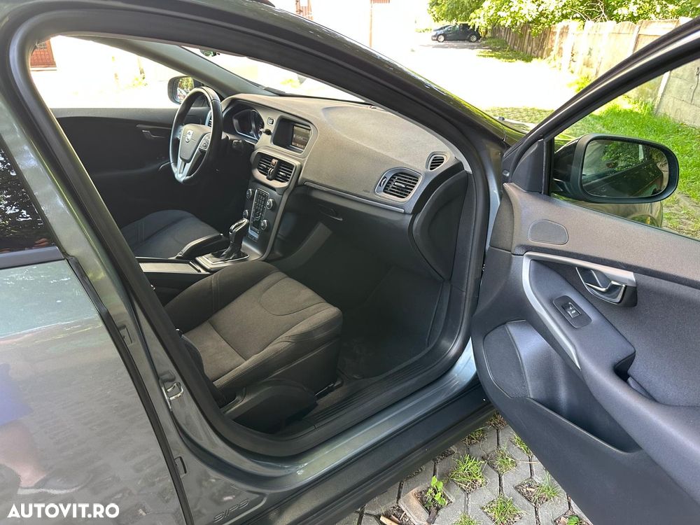 Volvo V40 D2 Aut. Kinetic - 14